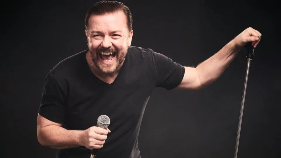 Ricky Gervais estreia na Netflix no Natal de 2023 com Armagedom.